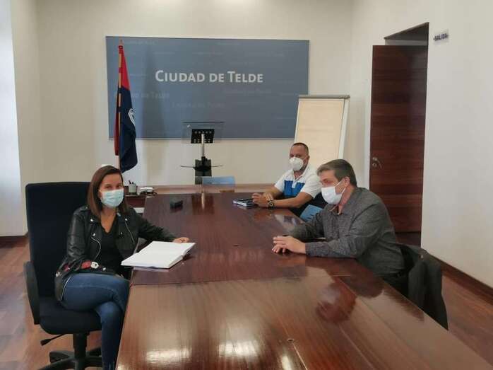 Momento de la reunión entre ambos concejales/TA.